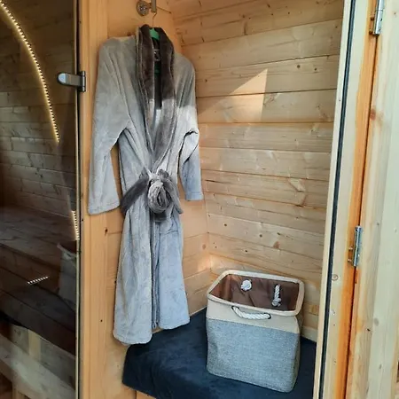 Vakantiehuis Max Mit Sauna